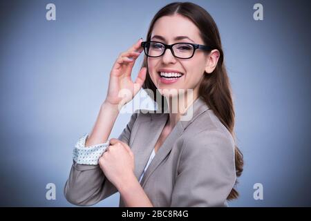 Giovane donna di affari Foto Stock