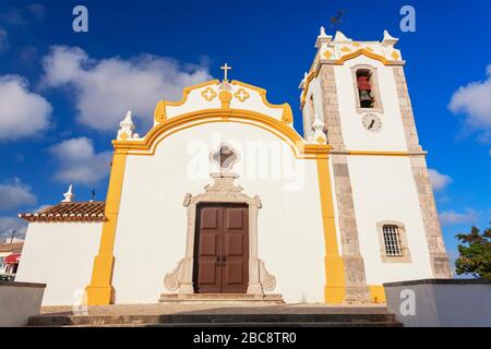 Chiesa cattolica, Vila do Bispo, Algarve occidentale, Algarve, Portogallo, Europa Foto Stock