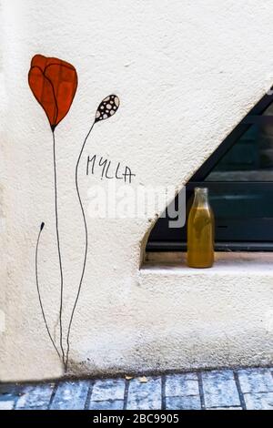 Graffiti nel quartiere Croix-Rousse a Lione in autunno Foto Stock