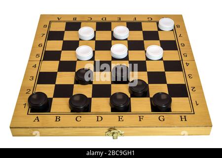 Bordo con pedine isolato su sfondo bianco primo piano. Foto Stock