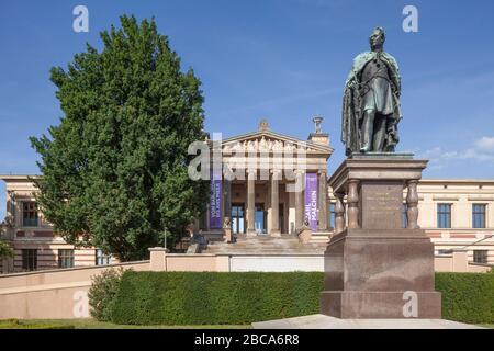 Schwerin Museo di Stato nel vecchio giardino di Schwerin, Meclemburgo-Pomerania occidentale, Germania, Europa Foto Stock