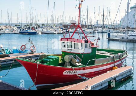 Spagna, costa nord, Galizia, a Coruña, la Coruña, porto, barca da pesca Foto Stock