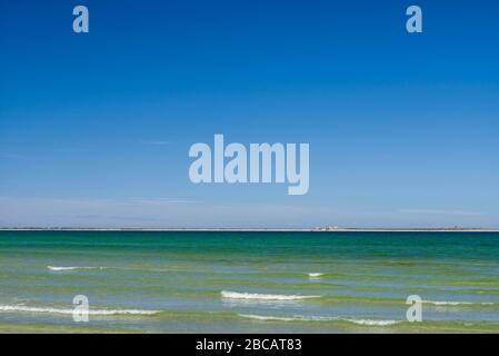 Svezia, Faro Island, Fifang, Vista Sulla Baia Di Ajkesvik Foto Stock