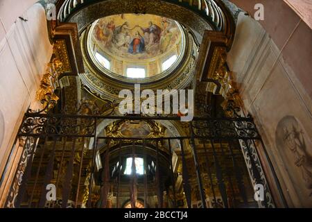 Cattedrale dei Santi Mariano e Giacomo, Cappella del Santissimo Sacramento, Gubbio, Umbria, Italia, Europa Foto Stock