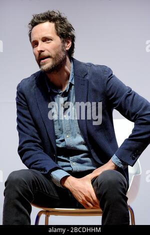 Jpvanotti rapper, cantante e cantautore italiano - Lorenzo Cherubini - durante la presentazione l''Italia che verrà' - Corriere della sera - Triennale di Milano Foto Stock