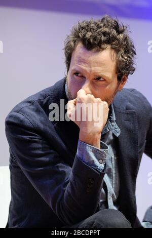 Jpvanotti rapper, cantante e cantautore italiano - Lorenzo Cherubini - durante la presentazione l''Italia che verrà' - Corriere della sera - Triennale di Milano Foto Stock