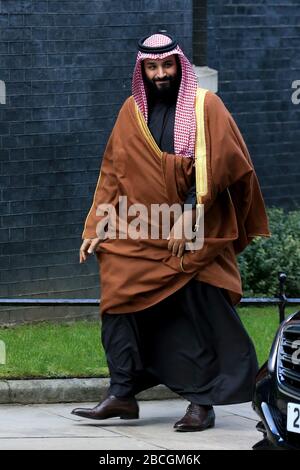 Londra, Regno Unito-Marte 7 2018: Principe ereditario Saudita Mohammad bin Salman bin Abdulaziz al Saud visite 10 Downing Street a Londra, Regno Unito. Foto Stock