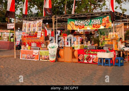 Indonesia, Bali, Lovina, spiaggia all'alba Foto Stock