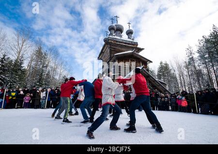 Malye Korely. Combattimenti russi. Combattimenti a mano della Russia. Russia, regione di Arkhangelsk Foto Stock