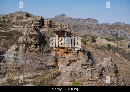 Africa, Madagascar, Ranohira (Isalo), Parco Nazionale di Isalo, Regione di Ihorombe. Paesaggio roccioso. Foto Stock