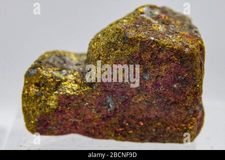 Particolare del minerale di calcopirite Foto Stock