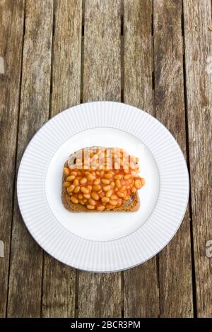 Fagioli su pane tostato Foto Stock