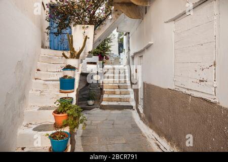 Grecia, arcipelago delle Cicladi, Tinos: Il villaggio di Kardiani è un villaggio pittoresco bello e certamente il più verde di Tinos. Si trova sulla pendenza Foto Stock