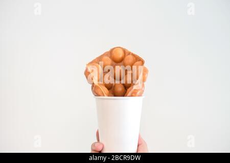 Tradizionale Hong Kong waffle morbido e croccante dal forno, Hong Kong Egg, uovo puff Foto Stock