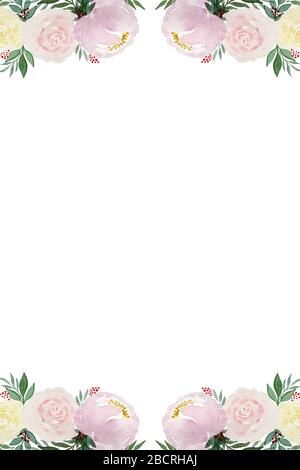 cornice floreale con rose e fiori di peonia nei colori pastello rosa porpora e giallo, brillante acquerello modello di design floreale con spazio copia Foto Stock
