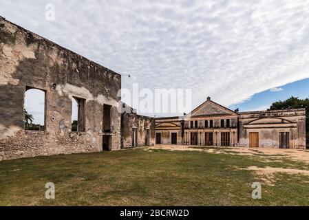 stabilimento di agave di Hacienda Yaxcopoil abbandonato vicino Merida, Messico Foto Stock