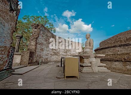 Rovine di Polonnaruwa, Sri Lanka. Polonnaruwa è il secondo più antico dei regni dello Sri Lanka Foto Stock