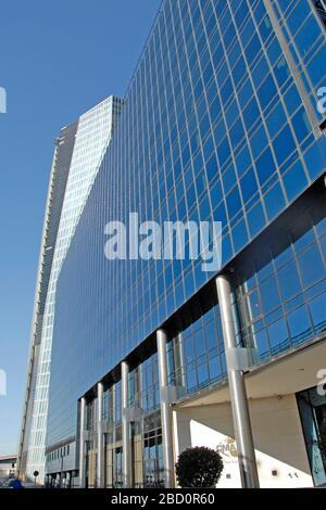 Torre CGM CMA, quartiere centrale degli affari Euroméditerranée, Quai d'Arenc, Marsiglia, Bocche del Rodano, Provenza-Alpi-Costa Azzurra, Francia Foto Stock