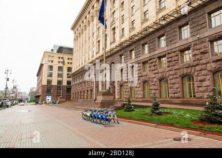 Kiev, Ucraina - 22 marzo 2020: Consiglio comunale di Kiev. Foto Stock