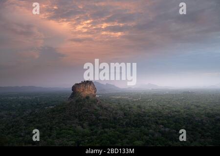 Leone di Sigiriya rock fortezza, Sri Lanka Foto Stock
