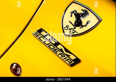 Ferrari Scuderia Spider 16M costruita per commemorare la Ferrari vincendo il 16° Campionato Mondiale costruttori di F1 nel 2008. sono state costruite 499 auto. Foto Stock