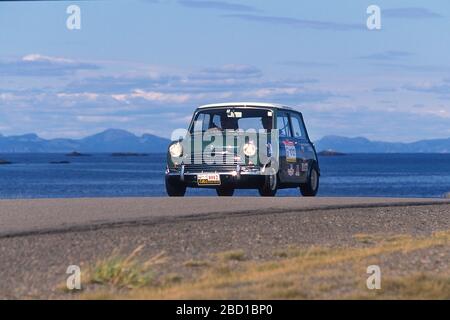 Mini Cooper che partecipa al rally Targa Terranova del 2002 Terranova Canada Foto Stock