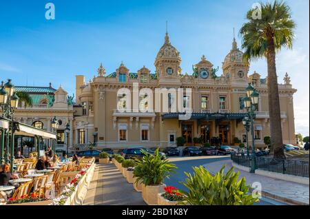 Monte Carlo Casino and Cafe de Paris, Monte Carlo, Monaco, Mediterraneo, Europa Foto Stock