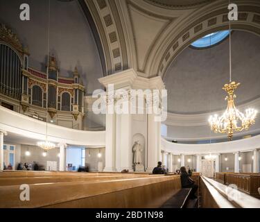 Interno della Cattedrale di Uspenskin (Uspenski), Helsinki, Finlandia, Europa Foto Stock
