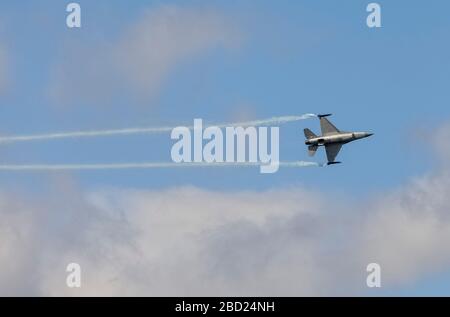 F-16AM Fighting Falcon a Biggin Hill Airshow di Foto Stock