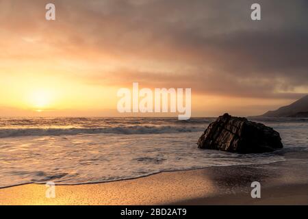 Garrapata Beach, Big sur, California, Stati Uniti Foto Stock