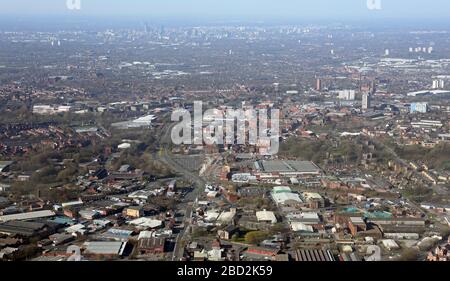 Vista aerea dello skyline di Oldham, Lancashire Foto Stock