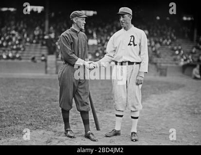 Johnny Evers, Boston NL & Eddie Plank, Philadelphia al ca. 1914 Foto Stock