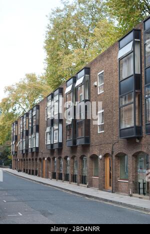 Costruzione di appartamenti su Ridgmount Street, Fitzrovia, Londra, WC1E 7AQ Foto Stock