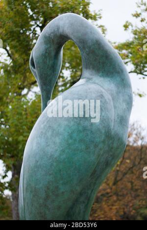 Serenity Bronze Sculpture Kensington Gardens, Londra W2 2UH Foto Stock