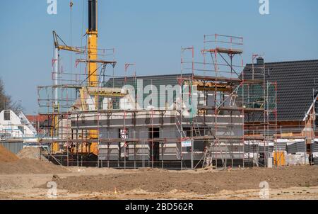 Zona di sviluppo, a Wesel, dove si stanno costruendo 70 case monofamiliari e case bifamiliari, basso Reno, Germania; Foto Stock