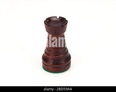 Pezzo di scacchi rook isolato su sfondo bianco Foto Stock