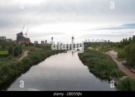 Architettura del paesaggio Londra 2012 Olimpiadi Queen Elizabeth Olympic Park, Stratford, Londra, E20 2AD di Hargreaves Associates LDA Design Foto Stock