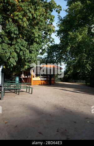 Cafe Kiosk a Hyde Park Kensington Gardens, Londra, W2 Foto Stock