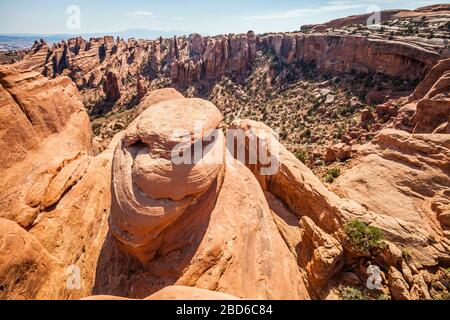 Formazioni rocciose di arenaria rossa nell'Arches National Park, Utah, USA. Foto Stock