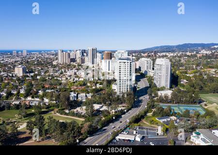 Vista aerea delle torri del corridoio del Wilshire a Westwood, Los Angeles ovest, California Foto Stock