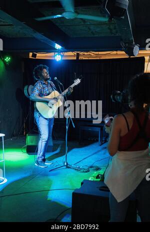 Fabrica de Arte Cubano a Vedado, l'Avana Foto Stock