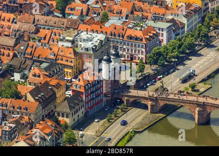 , Città Vecchia di Heidelberg, Ponte Vecchio sul fiume Neckar, 15.07.2014, vista aerea, Germania, Baden-Wuerttemberg, Heidelberg Foto Stock