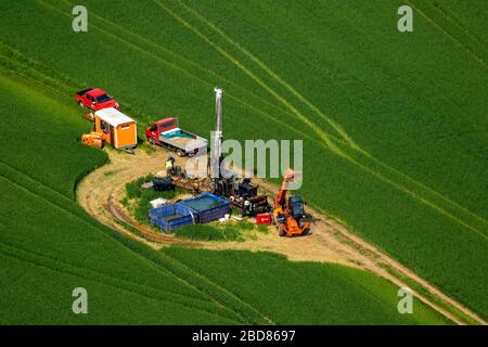 , perforazione di prova per calcare di Wuelfrether Kalkwerke Largh gesso opere nel sud di Heiligenhaus, 09.05.2016, vista aerea, Germania, Nord Reno-Westfalia, Bergisches Land, Heiligenhaus Foto Stock