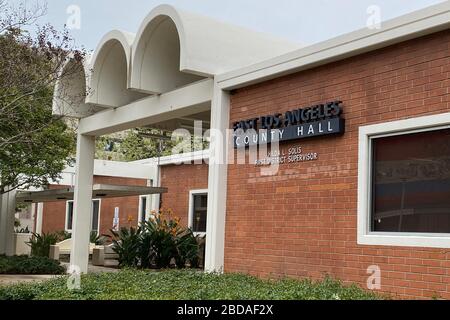 CALIFORNIA, STATI UNITI. 7 aprile 2020. La East Los Angeles County Hall è chiusa in mezzo alla pandemia globale del coronavirus COVID-19, martedì 7 aprile 2020, a Los Angeles, California, Stati Uniti. (Foto di IOS/Espa-Images) Credit: Agenzia europea per la fotografia sportiva/Alamy Live News Foto Stock