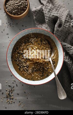 Muhammara con piatto plano Foto Stock