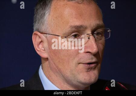 Esperto italo-americano in nanomedicina Mauro Ferrari fotografato durante il World Economic Forum di Davos. Mauro Ferrari si è dimesso inaspettatamente come presidente del Consiglio europeo della Ricerca mercoledì 8 aprile 2020, citando una risposta non coordinata al pandemy COVID-19. Foto Stock