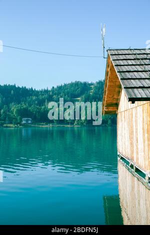 Lake Bled and wooden house in Slovenia Foto Stock