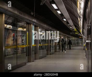 Londra, Regno Unito. 8 Aprile 2020. Covid Lockdown a Westminster Londra UK Credit: Ian Davidson/Alamy Live News Foto Stock