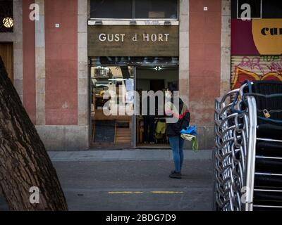 Impatto e confinamento da parte del Covid-19 nella città di Barcellona. Barcellona confinata. Catalogna, Europa Foto Stock