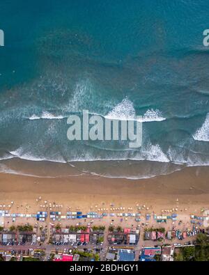 Volo aereo Equadoriano spiaggia stagione Foto Stock